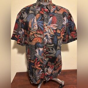 Tori Richard Black and Red Tropical Button Down Shirt